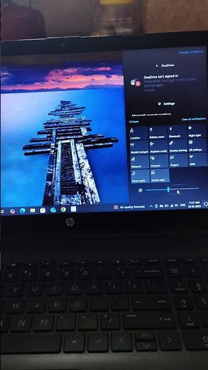 Laptop me Brightness Kaise Badhaye Windows 10 | How to Adjust Brightness in Laptop