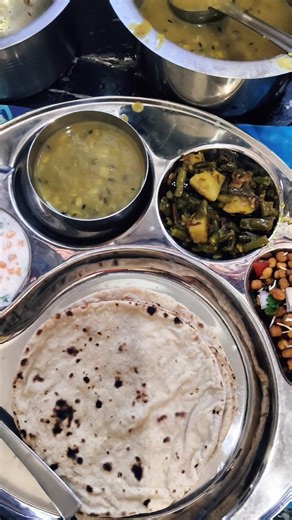 This Lunch Box Hit Different Today 😍🍱 #Shorts