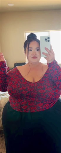 I don’t know what to caption this sooo 💕✨