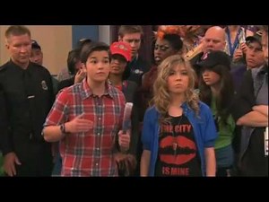 Sam and Freddie moments in "iStart a Fan War" HD