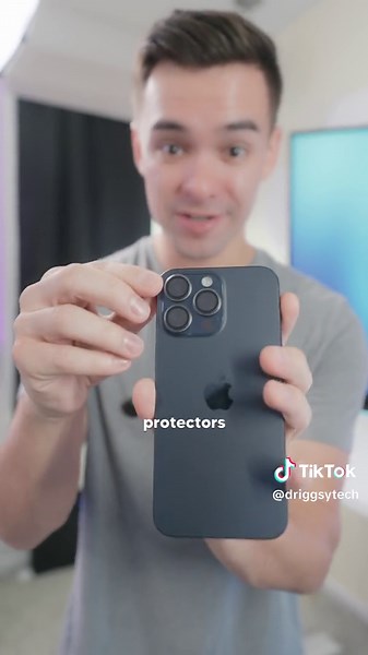 Easiest screen protector I've ever installed 💯 0 bubbles, and no dust particles thanks to the Flawless Fit Tray 🤯 @ESR US Armorite Tempered Glass Screen Protector Set #esr #esrgear #magsafe #iphone #screenprotector #armoritescreenprotector #techtok #blendedgtalks @Blended Group