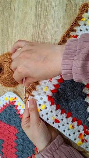 Crochet C2c Knitting loom for beginners step by step #knitting_loom #hat #fblifestyle #knitting #crochet #scarf #hat #bag #knitting_loom_eljammari | Knitting loom scarf