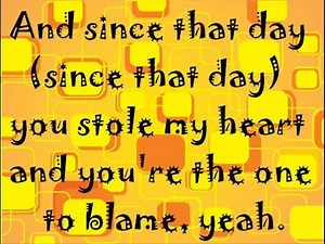 42K views · 797 reactions | Avril Lavigne - Smile (Lyrics) | 혼홡홚홭 홈홪홨홞환 ₇₄ | Facebook