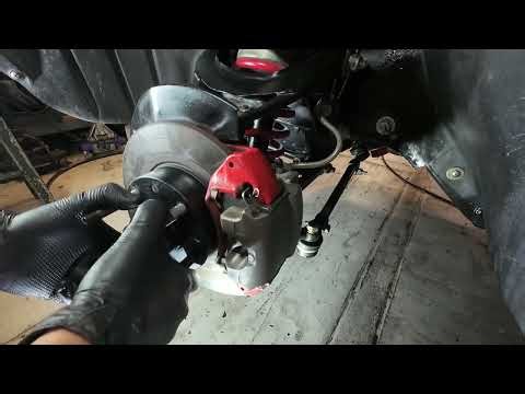 1979 Fiat Spider 124, Check front and rear suspension, brake sliders, bleed the brakes