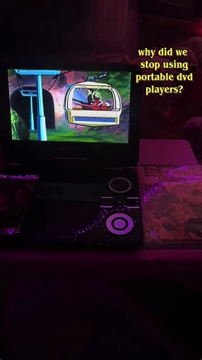 DINOSAUR KING ON DVD #dinosaurking #jetix #retrotech #dvdplayer #physicalmediacollection