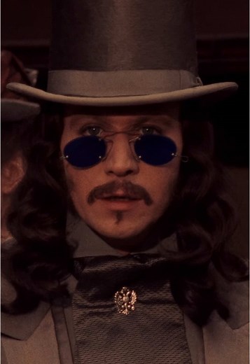 Bram Stoker's Dracula (1992) - A Haunting Love Story