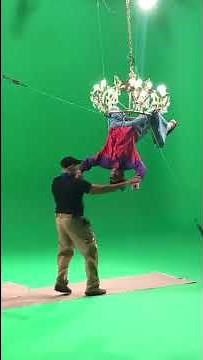 Oliver Tree - Life goes on [behind the scenes]