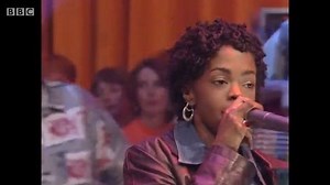The Fugees performing their classic 'Fu-Gee-La' live on Later... with Jools Holland in 1996 🔊 | DJ Mag