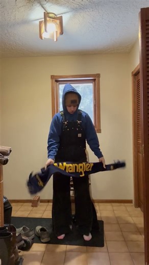 Get Ready to Feed Horses With Me