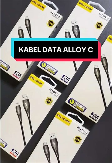NEW !! KABEL DATA ALLOY C Cari kabel data yang anti kusut ? Kini Wellcomm punya kabel data alloy C yang desain kabelnya tidak mudah kusut dan pastinya sudah support Fast Charge 3A. KABEL DATA ALLOY C ini juga terbuat dari meterial yang berkualitas, timah campuran yang dibungkus dalam anyaman yang menjadikan kabel awet dan lebih kuat. KABEL DATA ALLOY C memiliki panjang kabel 130cm dan 5 varian tipe, yaitu tipe Micro, Type-C to Type-C, Type-C to Ip, Type-C dan Apple Ip, dengan varian warna Grey,