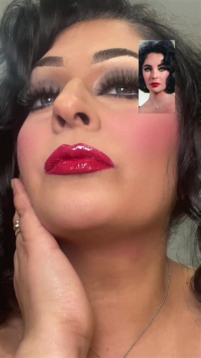 Recreate Elizabeth Taylor’s Iconic Makeup Look