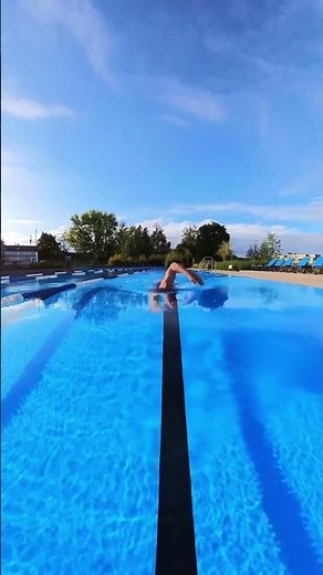 Smooth freestyle swimming with proper body rotation #swimming