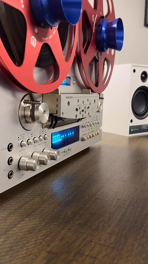 Anyone interested in a Pioneer RT-909? It needs rebuilt. I have too many projects so I’m passing it on It’s not the one shown but it’s just as clean Comes with original box Asking $1550 including shipping in the USA Message for pics #reeltoreeltape #reeltoreel #vintage #stereo | Tylerp553