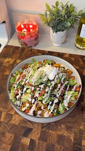 2.9M views · 23K reactions | Sweet potato taco bowl, the tutorial everyone has been asking for 﫡 #sweetpotato #tacobowl #dinner #protein #easydinner | Cookin With Megg | Facebook