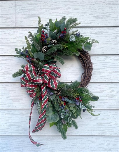 Red Peony Christmas Wreath With Plaid Bow | Holiday Front Door Decor | Winter Grapevine Wreath With Greenery & Berries | Classic Christmas - Etsy