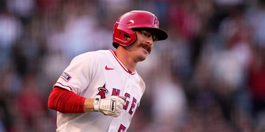 Return of the Meck! O.C. native dazzles in Angels debut