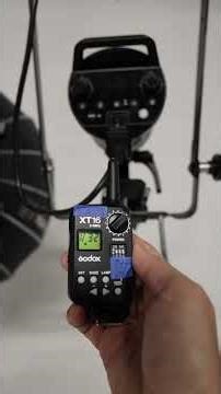 Studio lighting: How to use a Godox XT16 Trigger on camera to trigger a Godox QT600III strobe