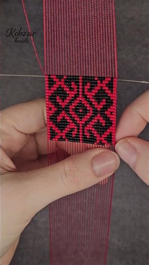 Beadwork for Beginners: One Loom Row That Will Hook You Instantly