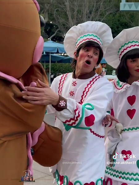 Magic Moments with Disney Characters for Kids