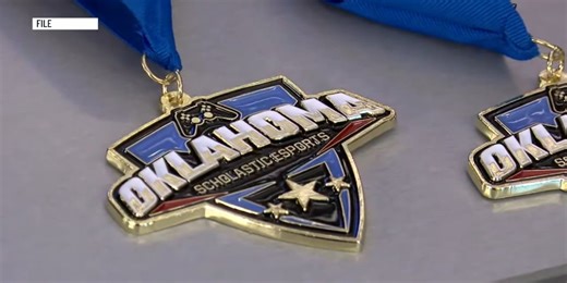 LPS Esports coaches inducted into Hall of Fame