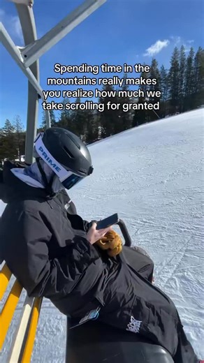 Life’s too short to stop scrolling. . . #ski #skiing #snowboard #snowboarding #skitok #fixsensnow #fyp #reels | boarders in the back