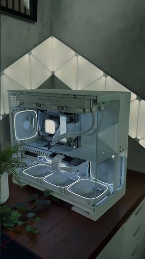 The @geometric_future Model 5 case and their Eskimo Pro 36 AIO 😍 #pcbuild #gaming #pc #gamingpc