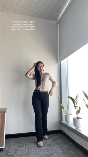 Sone 🩷 #SNSD #Hoot #MuscleMemory #OfficeLife #2ndgenkpop @Girls' Generation