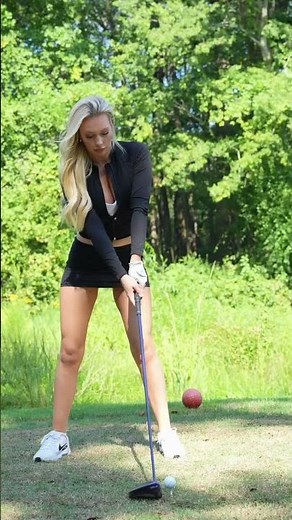 Weather is cooling down in the south and I’m loving it! - Kaelee Rene #golf #golfswing #golfgirls