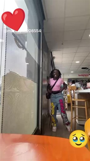 Vidéos de bébé Marie la star ❤️‍🔥🥰🌹 (@lassiajda) avec son original - bébé Marie la star ❤️‍🔥🥰🌹