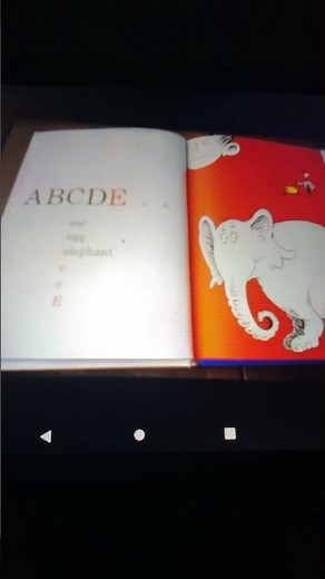 Dr Seuss’s ABC Letter E Ear Egg Elephant