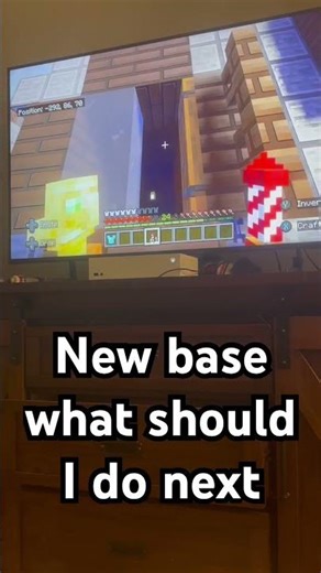 ⁠ epilepsy warring ￼@minecraft give me a PC