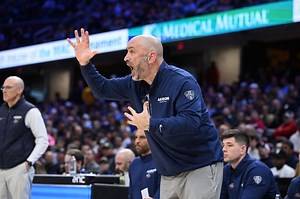 Akron hires Dustin Ford as Zips basketball team's head coach