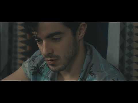 Before Night Falls: Scene