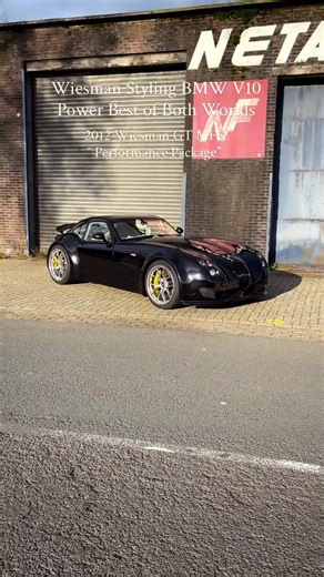 𝐄𝐱𝐩𝐞𝐜𝐭𝐞𝐝: 𝐖𝐢𝐞𝐬𝐦𝐚𝐧𝐧 𝐆𝐓 𝐌𝐅𝟓 “𝐏𝐞𝐫𝐟𝐨𝐫𝐦𝐚𝐧𝐜𝐞 𝐏𝐚𝐜𝐤𝐚𝐠𝐞” - Equipped with the rare “Performance Package” - Splitters and tail planes - Ordered in Onyx Black and Oatmeal Nappa leather (Bentley Collection) - Very well maintained and recently serviced - GT MF5 - When you bring together the leading automotive brands - The cold start alone is reason enough to buy the Wiesmann - Exquisitely curated by the original owner - Documented since 2012 Read the full story here: htt