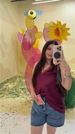 Exploring the Color Factory 🎨✨ #vlog
