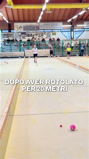 Dopo aver rotolato per 20 metri… #boccespettacolo