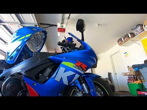 How to install a power commander V on a Suzuki GSXR 600