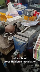 #mechanic #engine #tips #repair press fit piston wrist pin installation #tutorial #technique Mechatronics Tyronn #fblifestyle #diy | Mechatronics Tyronn