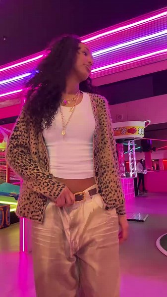 Dance like nobody’s watching. #fyp #dance #tigmo #freestyle