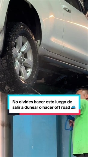 Si eres de los que salen a rutear fuera de carretera, haces dunas o te escapas a las montañas, no olvides de lavar tu chasis en la primera oportunidad que tengas luego de tu incursión. Estarás cuidando tu camioneta y evitando el deterioro. #4x4 #offroad #camionetas #recomendaciones