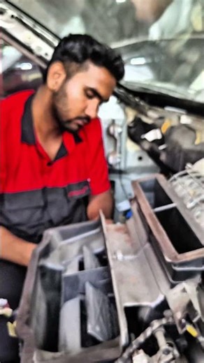 XUV 500 HEATING COIL LEAKAGE PROBLEM SOLVED #dashboard #mahindra #coolant #leakage #carelectrician