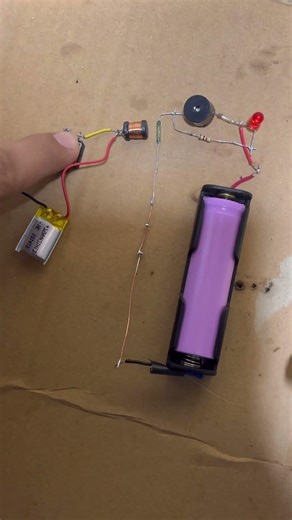 Magnetic Alarms/sensor #circuit #scienceexperiment #electronic #amazing