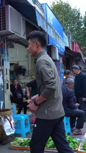 Videos de 85teawegeeusako.net (@85teawegeeusako.net) con “原声 - 85teawegeeusako.net”