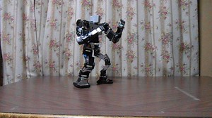 ロボットのパンチ（ファイナルファイト・コーディ風）【KHR-3HV】