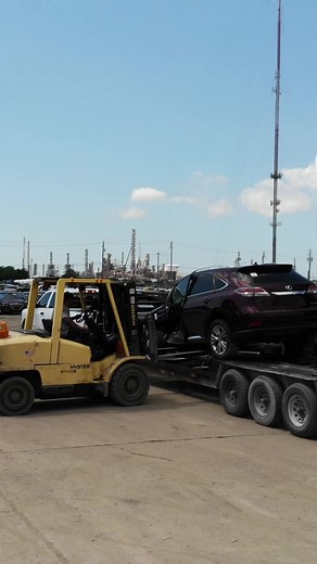 PGL- your shipping partner with decade of experience in world of car carrier 瞧 #shipping #shippingavailable #shippingworldwide | Peace Global Logistics LLC | Facebook