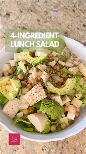 This 4-Ingredient Lunch Salad Is Creamy, Crunchy & Addictive 🥗🔥