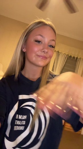 ew anyways grwmm for the first day school 🥰🥰🥰