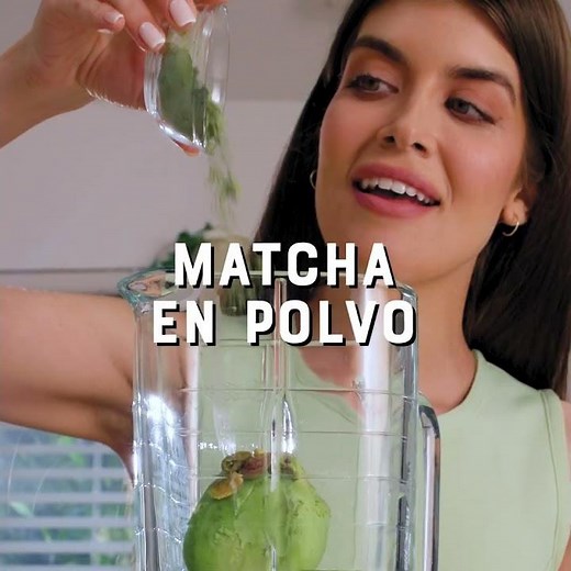 Oster® XTREME MIX Professional Blender | Craving pistachio ice cream? Make it in minutes!