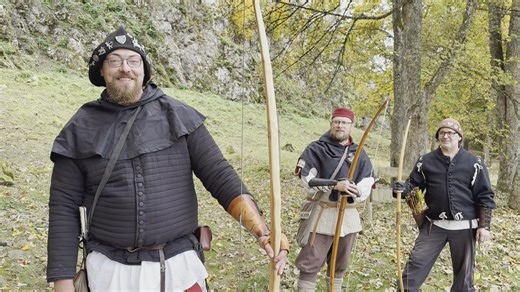 Selbstgebauter Kriegsbogen besteht den Schusstest