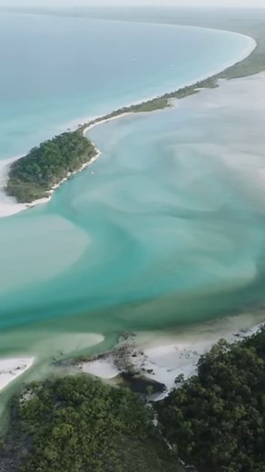 We're back with the second part of our Fraser Island Adventure this FRIDAY! 👌 Get ready to explore the Wild West Coast of K'Gari. This time, we're tackling the infamous Ngkala Rocks, taking a dip in the Champagne Pools, and even trying out some wakeboarding behind Shano's Ranger on the beach at Sandy Cape! 😎 | T.C BOXES